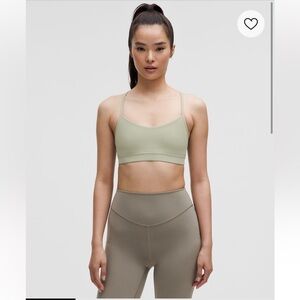 Flow Y nulu lululemon tan bra size 4